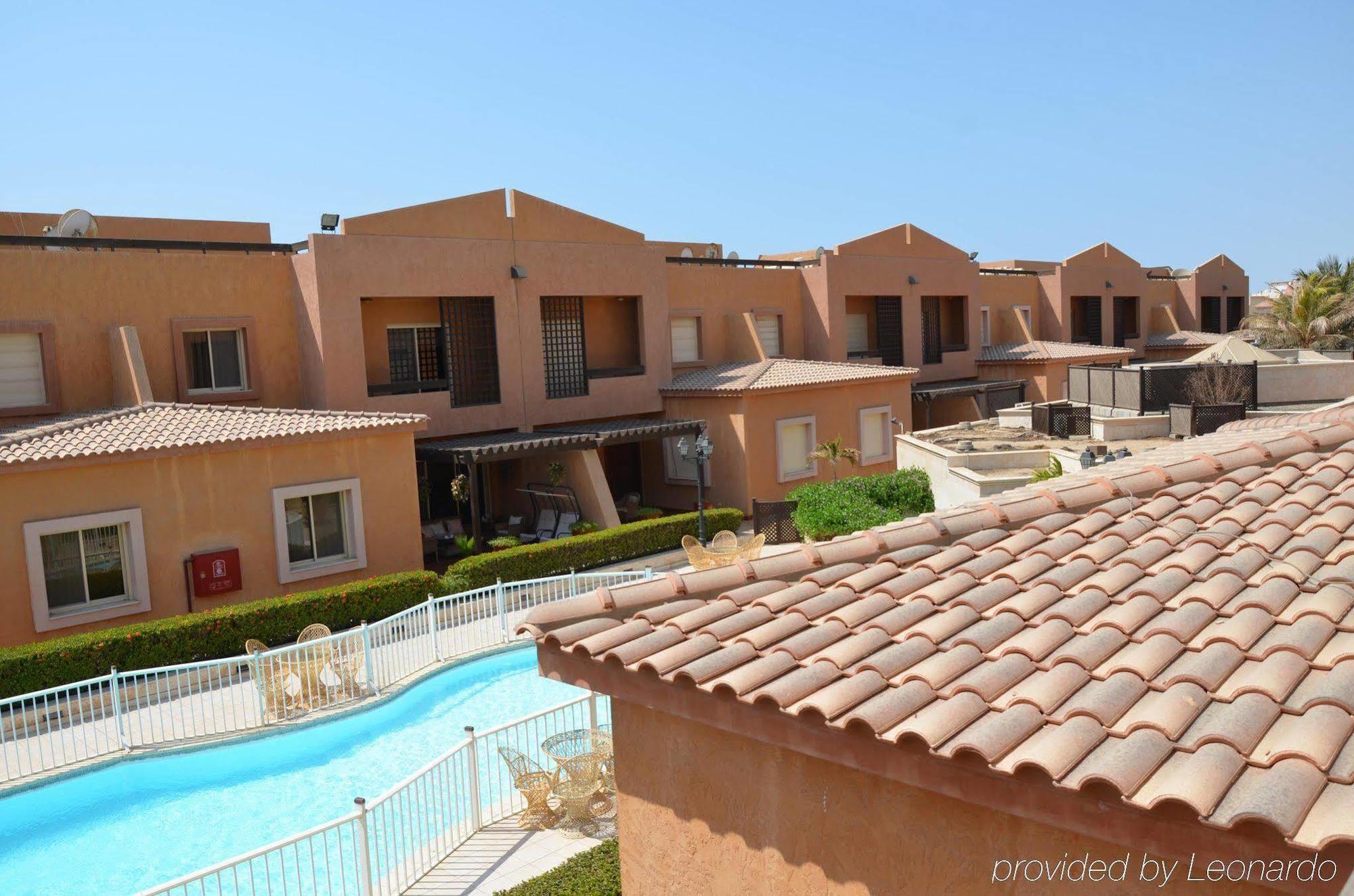 Resort Al Basmah Coral